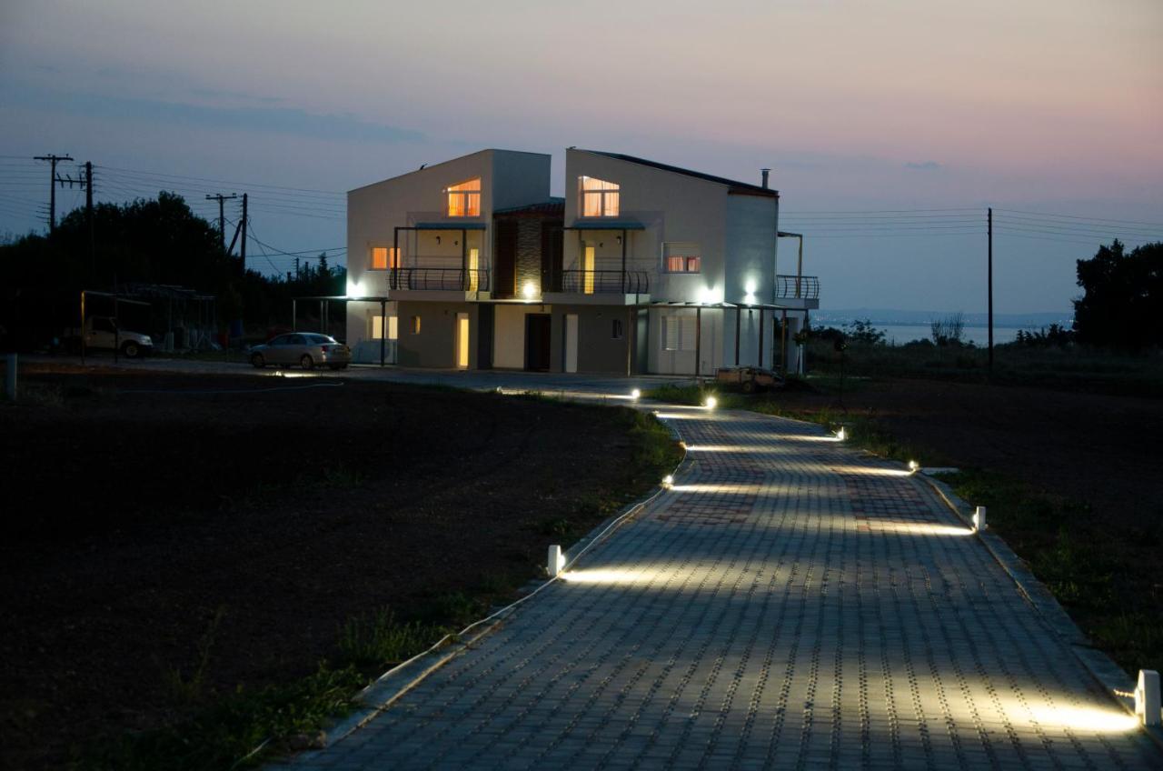 Ferienwohnung Garden'S Sunset Αvra Nea Michaniona Exterior foto