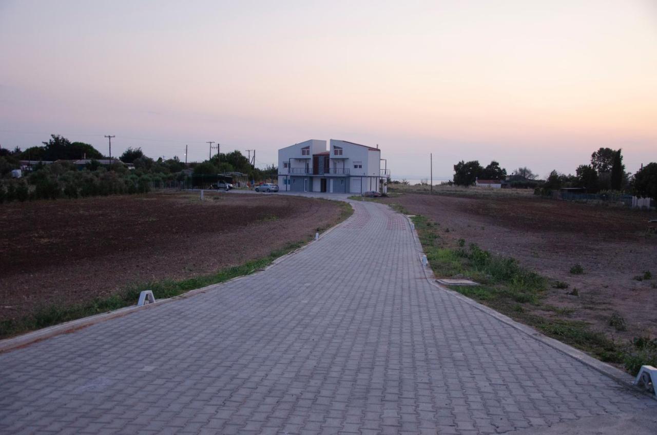 Ferienwohnung Garden'S Sunset Αvra Nea Michaniona Exterior foto